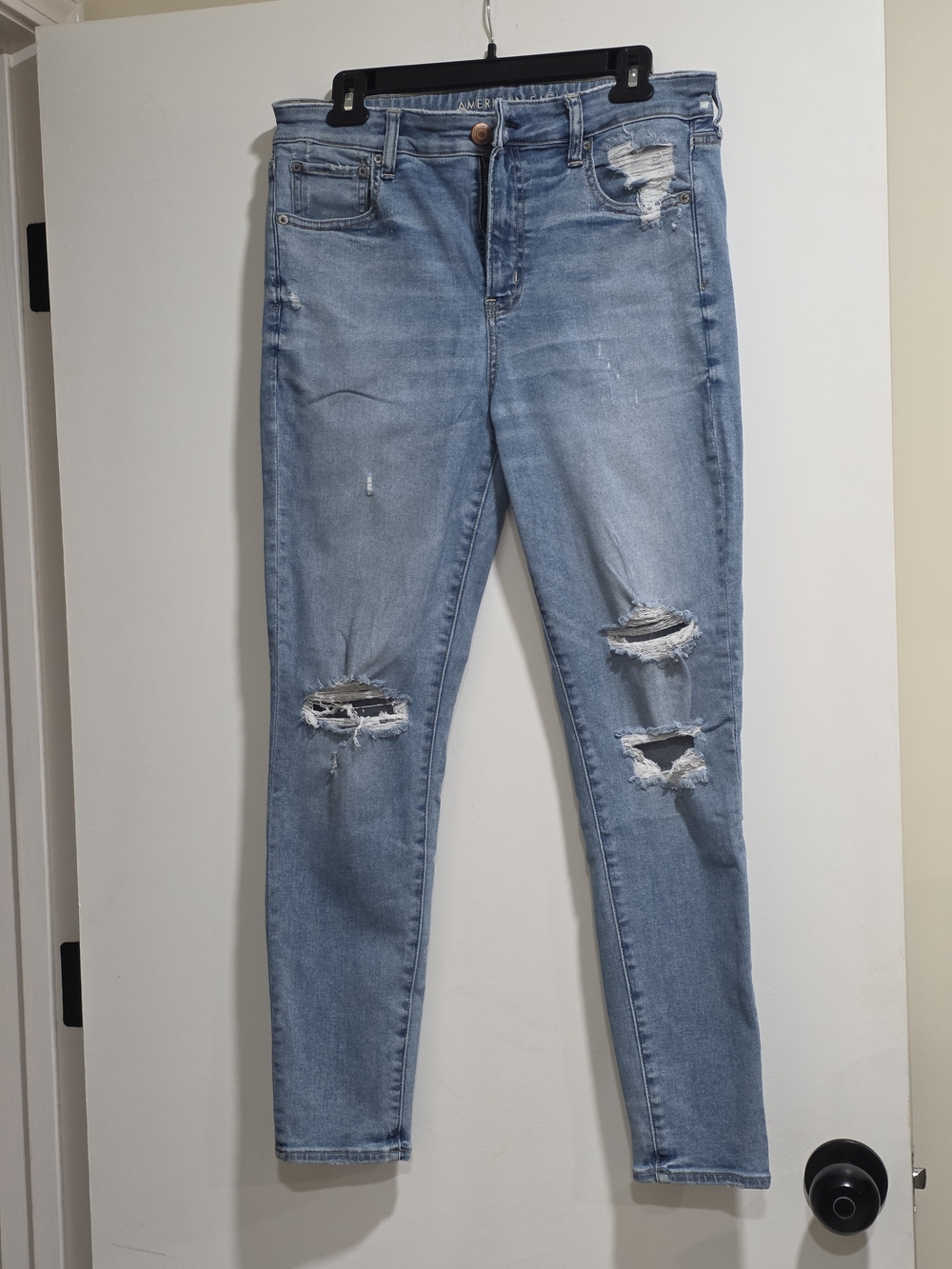 American Eagle Hi-Rise Jegging Jeans 14 Regular Distressed Light Wash